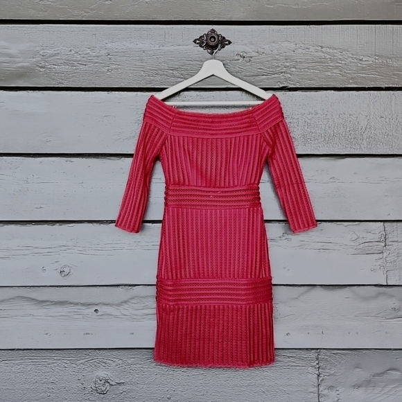 ENDLESS ROSE Off-Shoulder Sheath Dress Red sz S NEW Women's Cocktail Evening - Picture 3 of 9